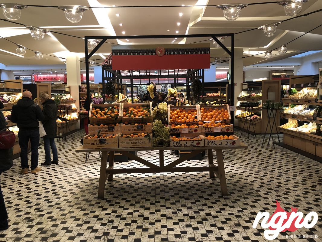 La Grande Epicerie du Bon Marche: The Christmas Display of 2017 ::  NoGarlicNoOnions: Restaurant, Food, and Travel Stories/Reviews - Lebanon