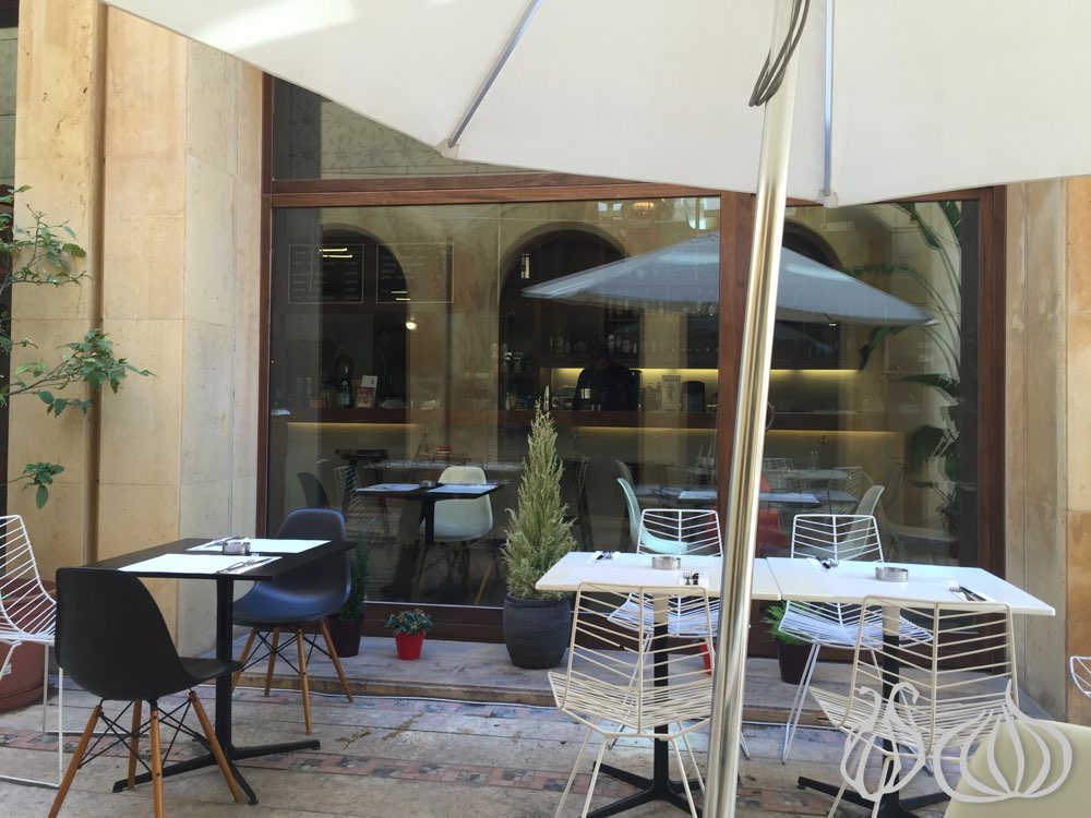 Suz: A Calm Coffee Bar in Downtown Beirut :: NoGarlicNoOnions ...